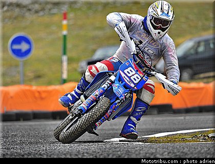 mariani_23_supermoto_andorre_2009.jpg