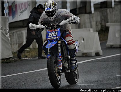 mariani_28_supermoto_andorre_2009.jpg