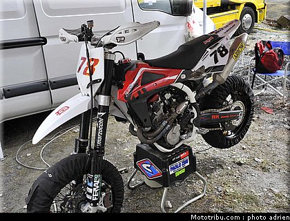 paddock_19_supermoto_andorre_2009.jpg