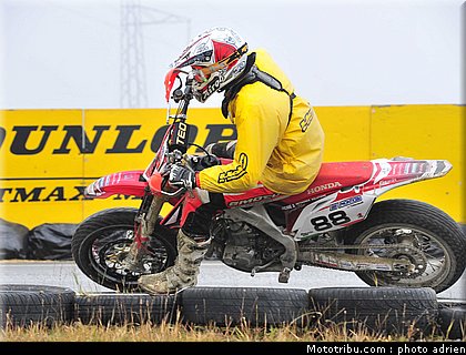 s3_089_supermoto_andorre_2009.jpg