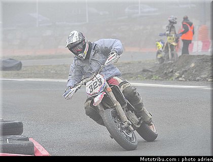 s3_108_supermoto_andorre_2009.jpg