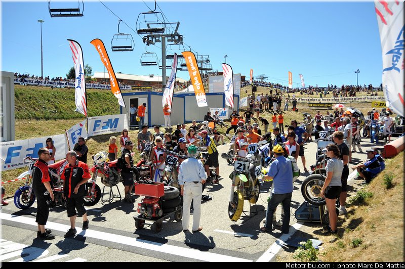 supermotard_finale_s1_002_alp_huez_2010