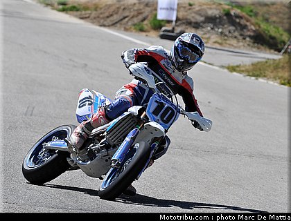 supermotard_marieluce_2_alp_huez_2010.jpg