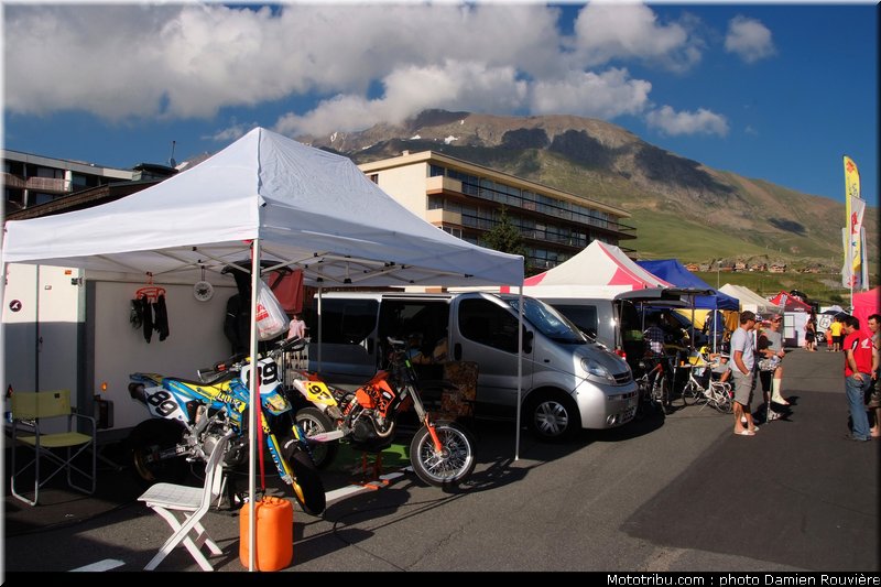 supermotard_ambiance_017_alp_huez_2010