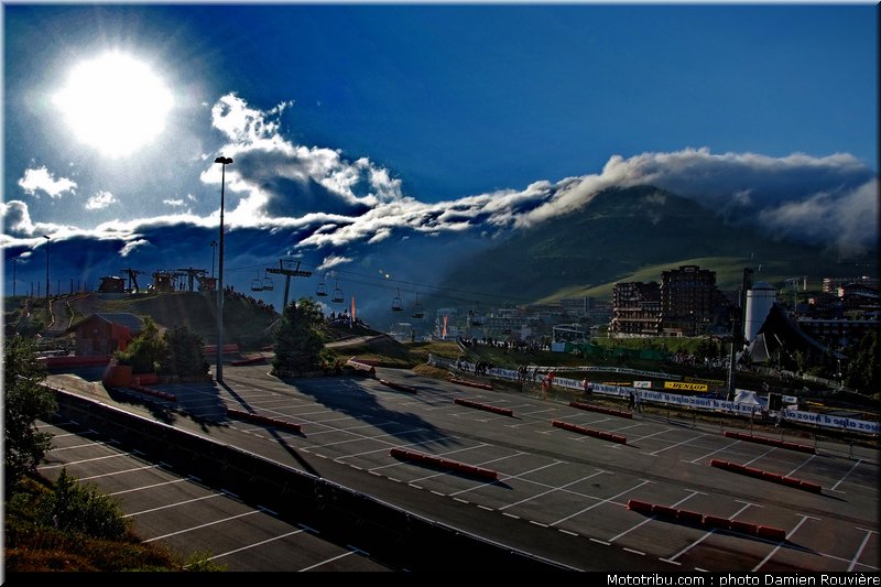 supermotard_ambiance_021_alp_huez_2010