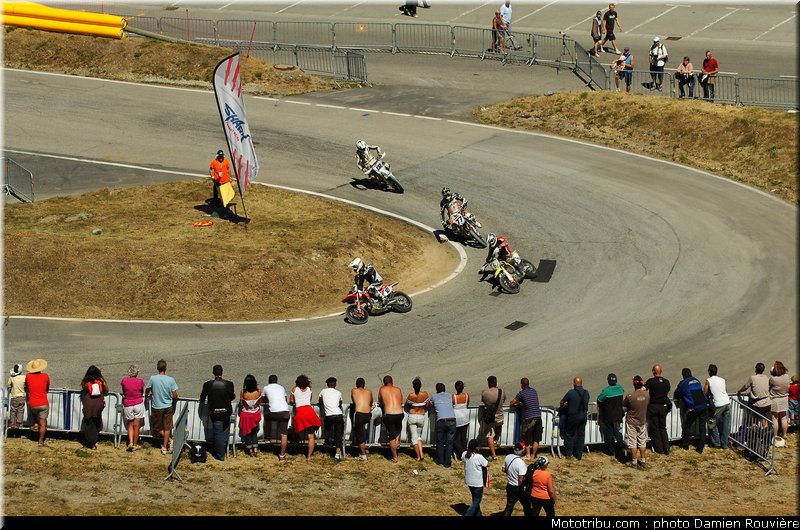 supermotard_finale_s1_010_alp_huez_2010