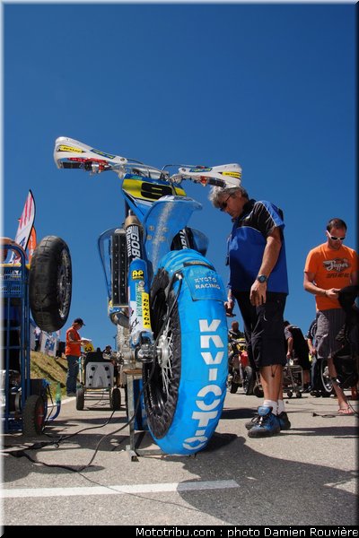 supermotard_finale_s2_008_alp_huez_2010