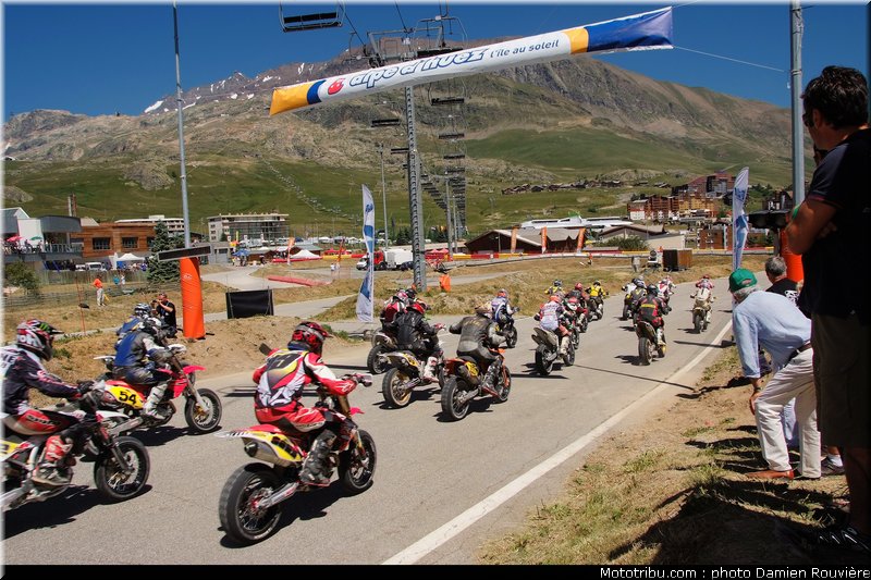 supermotard_finale_s2_014_alp_huez_2010