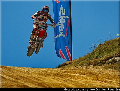 supermotard_baffeleuf_3_alp_huez_2010.jpg