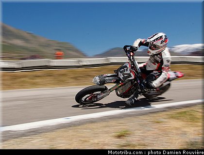supermotard_bidart_03_alp_huez_2010.jpg