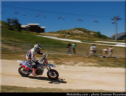 supermotard_blot_02_alp_huez_2010.jpg