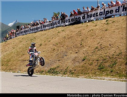 supermotard_blot_03_alp_huez_2010.jpg