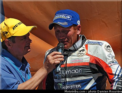 supermotard_blot_24_alp_huez_2010.jpg