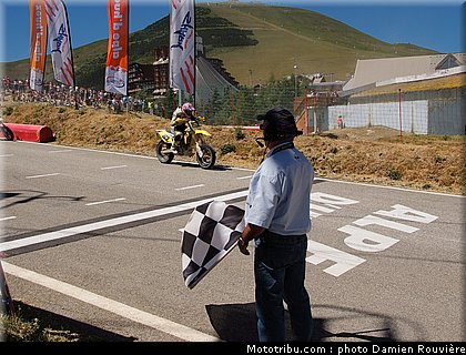 supermotard_finale_s2_026_alp_huez_2010.jpg
