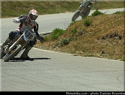 supermotard_fontaine_3_alp_huez_2010.jpg
