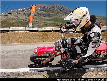 supermotard_grelier_3_alp_huez_2010.jpg