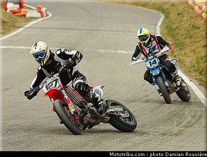 supermotard_grelier_5_alp_huez_2010.jpg