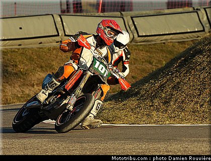 supermotard_heuzard_2_alp_huez_2010.jpg