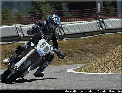 supermotard_hospital_alp_huez_2010.jpg