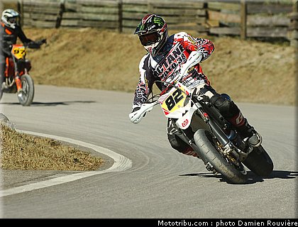 supermotard_montagner_3_alp_huez_2010.jpg