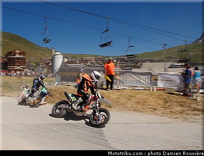supermotard_open_06_alp_huez_2010.jpg