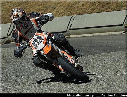 supermotard_open_09_alp_huez_2010.jpg