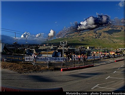 supermotard_panorama_06_alp_huez_2010.jpg