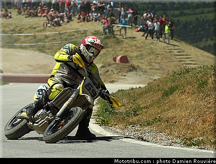 supermotard_peresson_1_alp_huez_2010.jpg