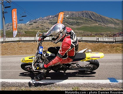 supermotard_perrey_5_alp_huez_2010.jpg