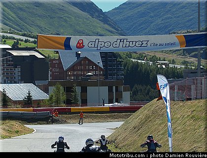 supermotard_superquad_alp_huez_2010_053.jpg