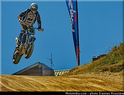 supermotard_vincent_3_alp_huez_2010.jpg