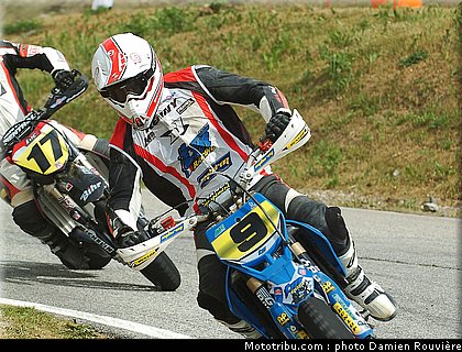 supermotard_vincent_4_alp_huez_2010.jpg