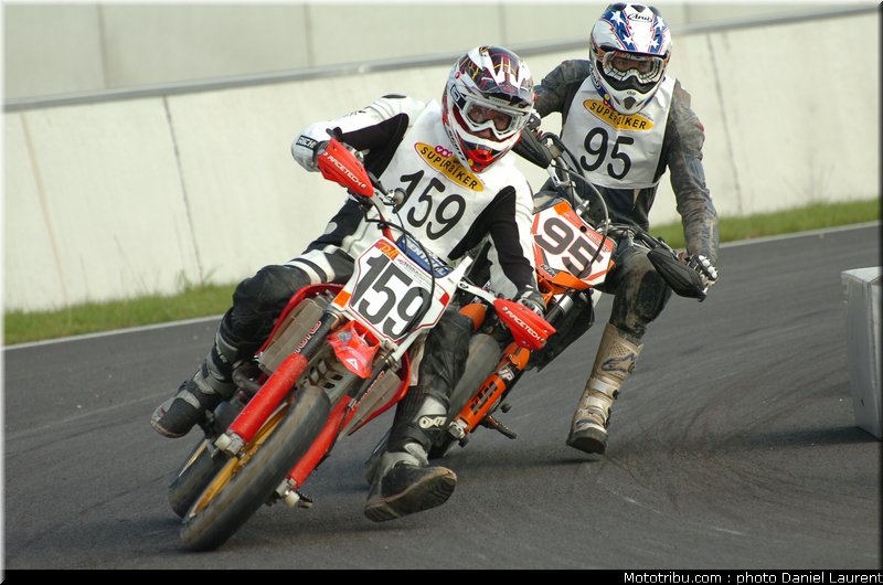 superbiker_001_mettet_2010