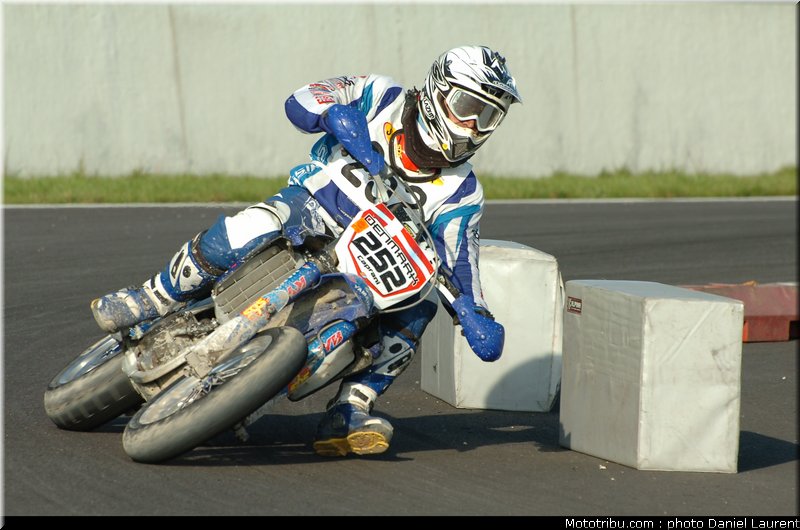 superbiker_capriani_1_mettet_2010