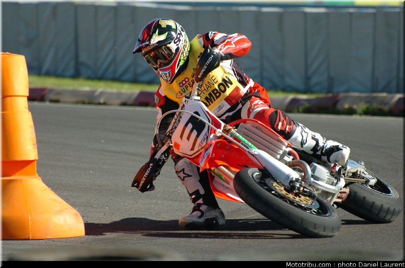 superbiker_chambons_5_mettet_2010