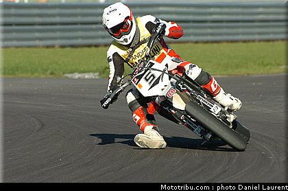 superbiker_bartolini_5_mettet_2010.JPG