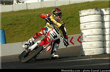 superbiker_chambons_2_mettet_2010.JPG