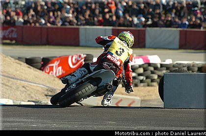 superbiker_chambons_9_mettet_2010.JPG