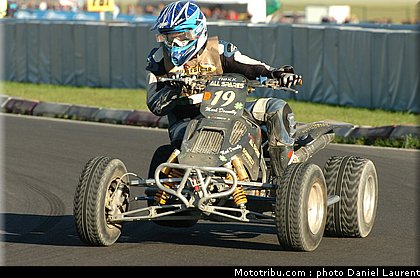 superbiker_quads_81_mettet_2010.JPG