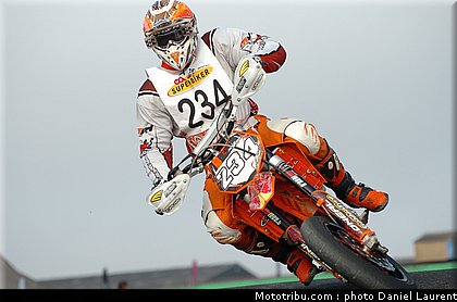 superbiker_vanmeerhaeghe_1_mettet_2010.JPG