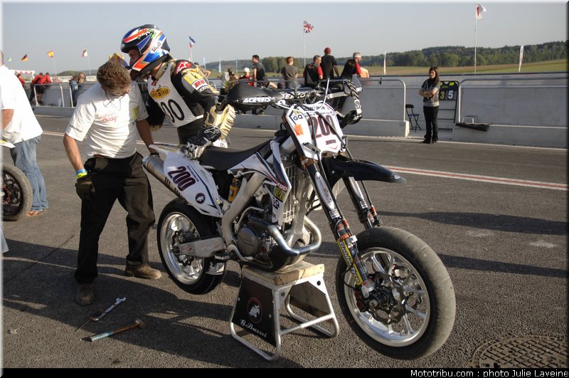 superbiker_bussei_3_mettet_2010
