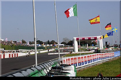 superbiker_ambiance_13_mettet_2010.JPG