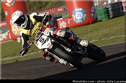 superbiker_bartolini_2_mettet_2010.jpg