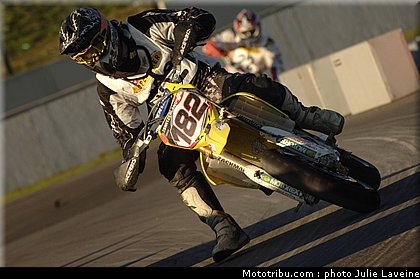 superbiker_reynaud_3_mettet_2010.jpg