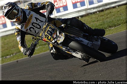 superbiker_scheiwiller_1_mettet_2010.jpg