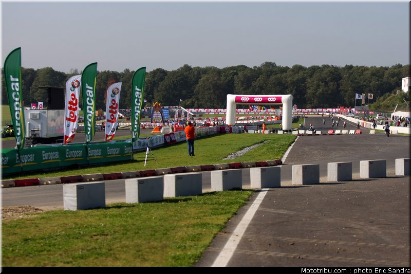 superbiker_ambiance_01_mettet_2010