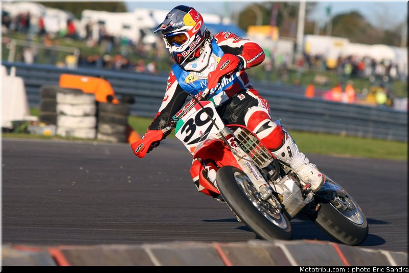 superbiker_lazzarini_1_mettet_2010