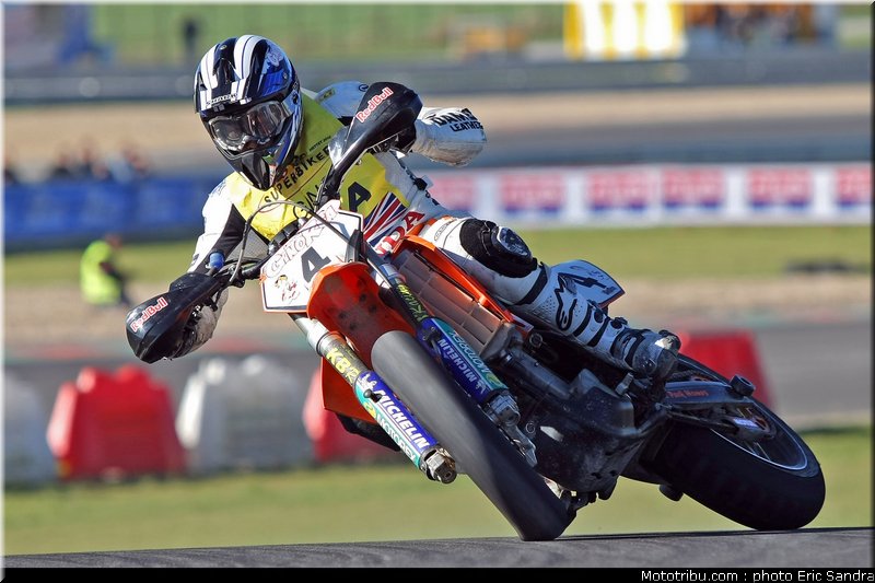 superbiker_rea_1_mettet_2010