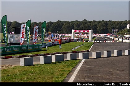 superbiker_ambiance_01_mettet_2010.jpg