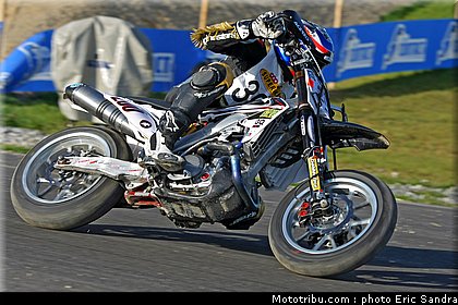 superbiker_hartleyr_mettet_2010.jpg